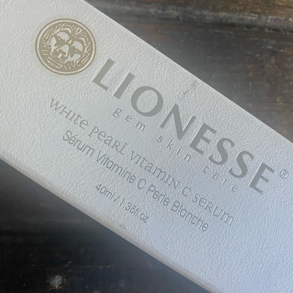 Lionesse Gem White Pearl Vitamin C Serum - Picture 4 of 5